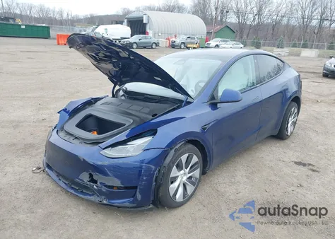 2023 Tesla Model Y Awd/Long Range Dual Motor All-Wheel Drive from USA, damaged, VIN 7SAYGDEE8PF702804